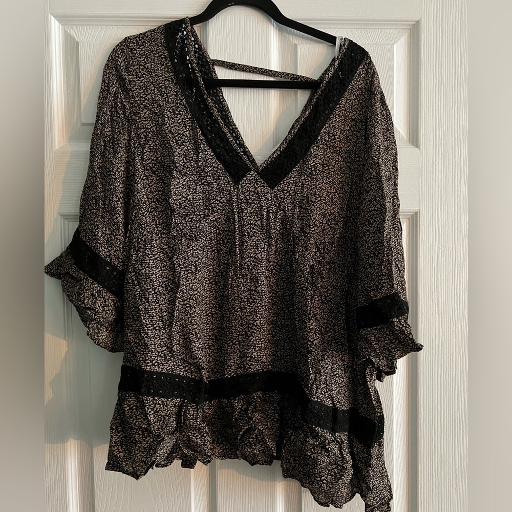 DR2 2x taupe boho top